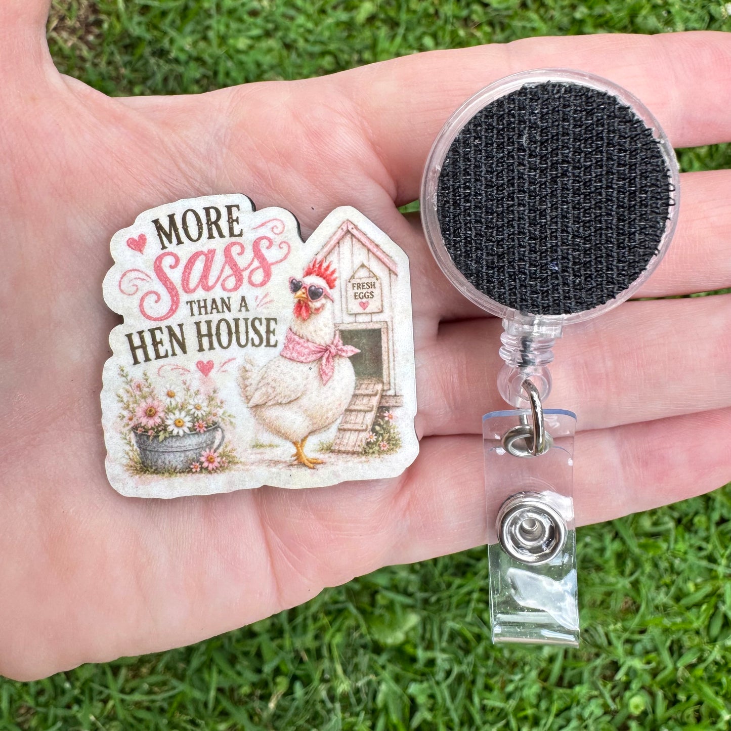 Hen House Sass Interchangeable Badge Button with Reel Option