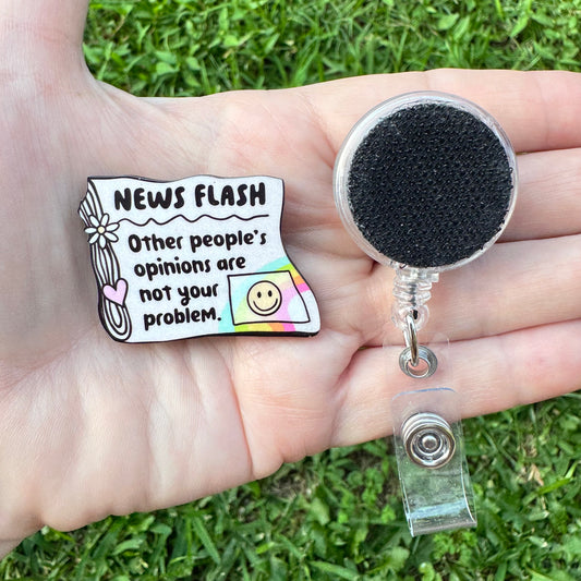 News Flash Interchangeable Badge Button with Reel Option