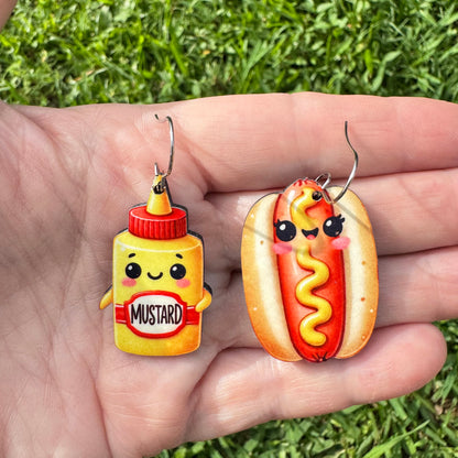 Mustard To My Hot Dog Earring