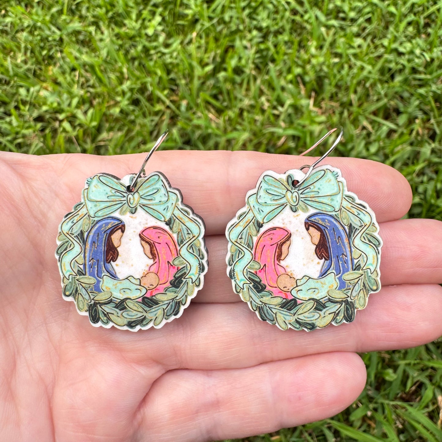 Nativity Wreath Earrings