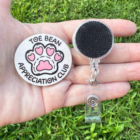 Toe Bean Interchangeable Badge Button with Reel Option