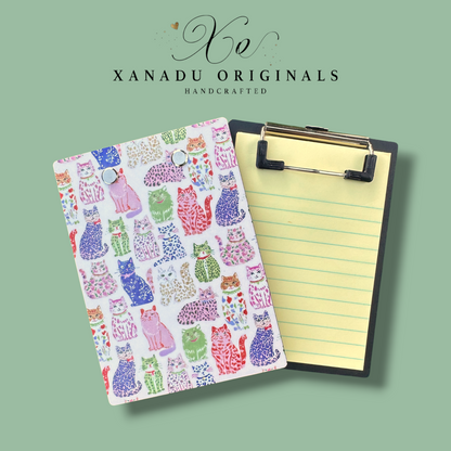 Whimsical Pastel Cat Pattern Mini Clipboard Notepad Holder