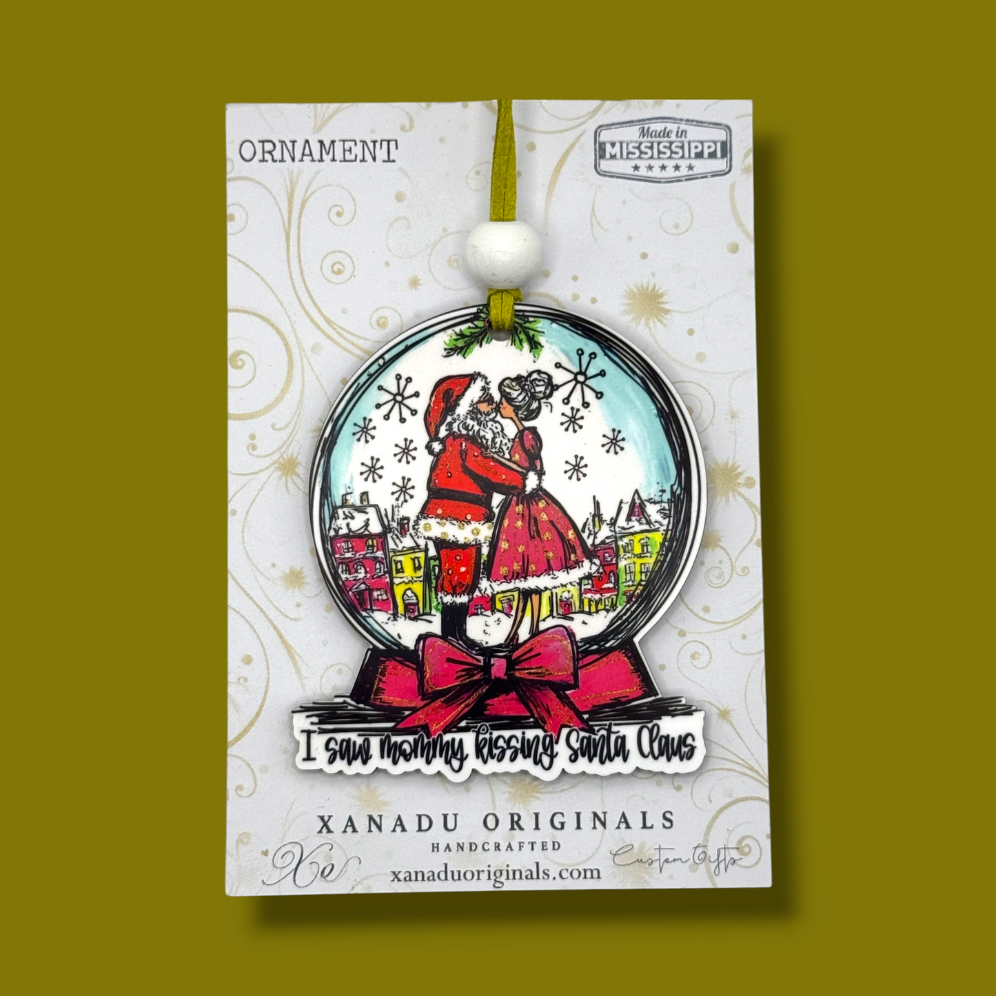I Saw Mommy Kissing Santa Claus Snow Globe Ornament - Pink Retro Holiday Tree Decoration