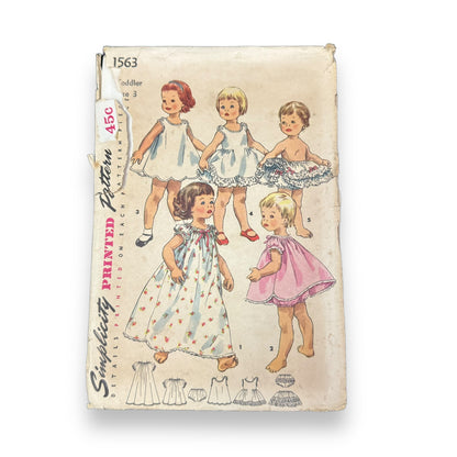 Simplicity Vintage Sewing Pattern 1563 size 3 | CUT