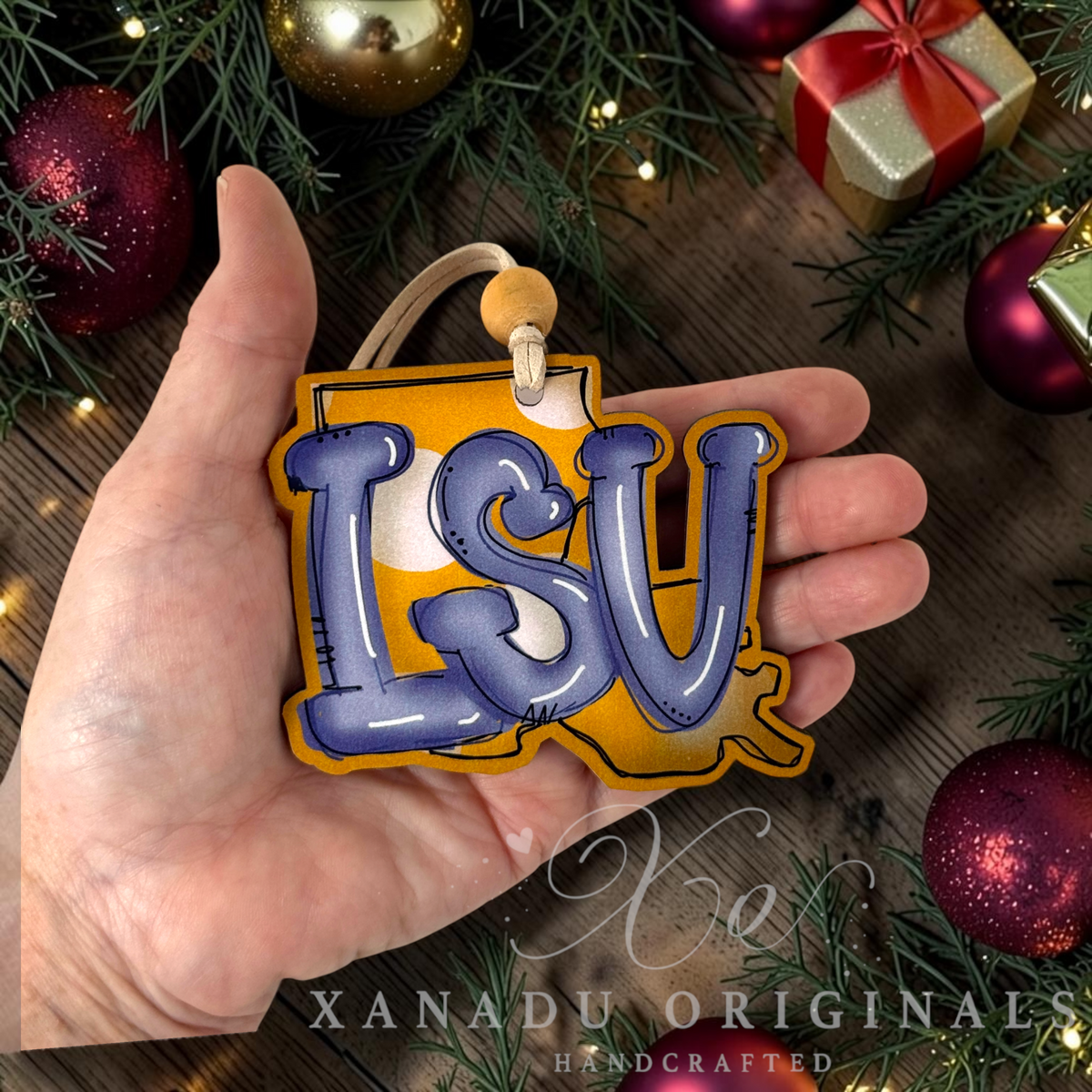 Whimsical Southern collegiate holiday Christmas ornament measuring 3.65 by 3.09 inches showing the detailed state outline.