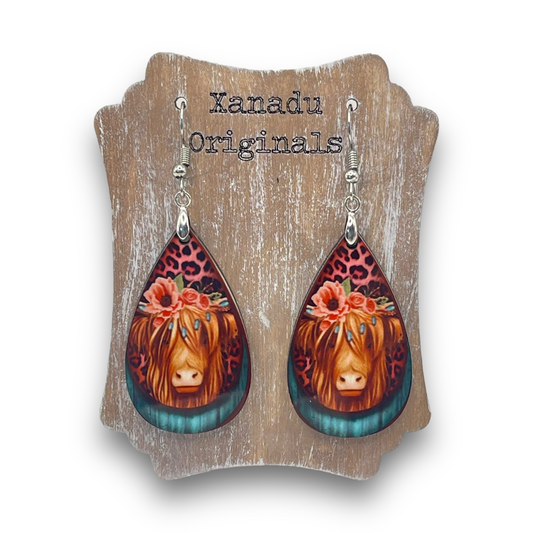 Highland Cow Glossy Teardrop Earrings